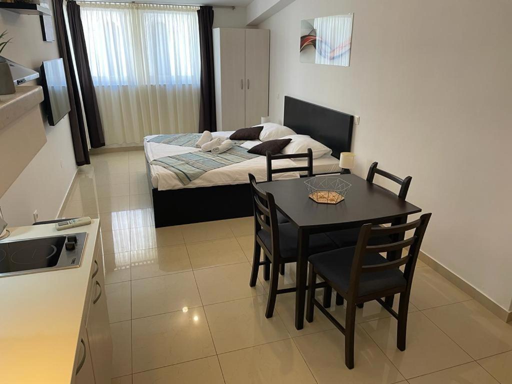 Piazza Square City Top Centre Apartments Split Exteriér fotografie
