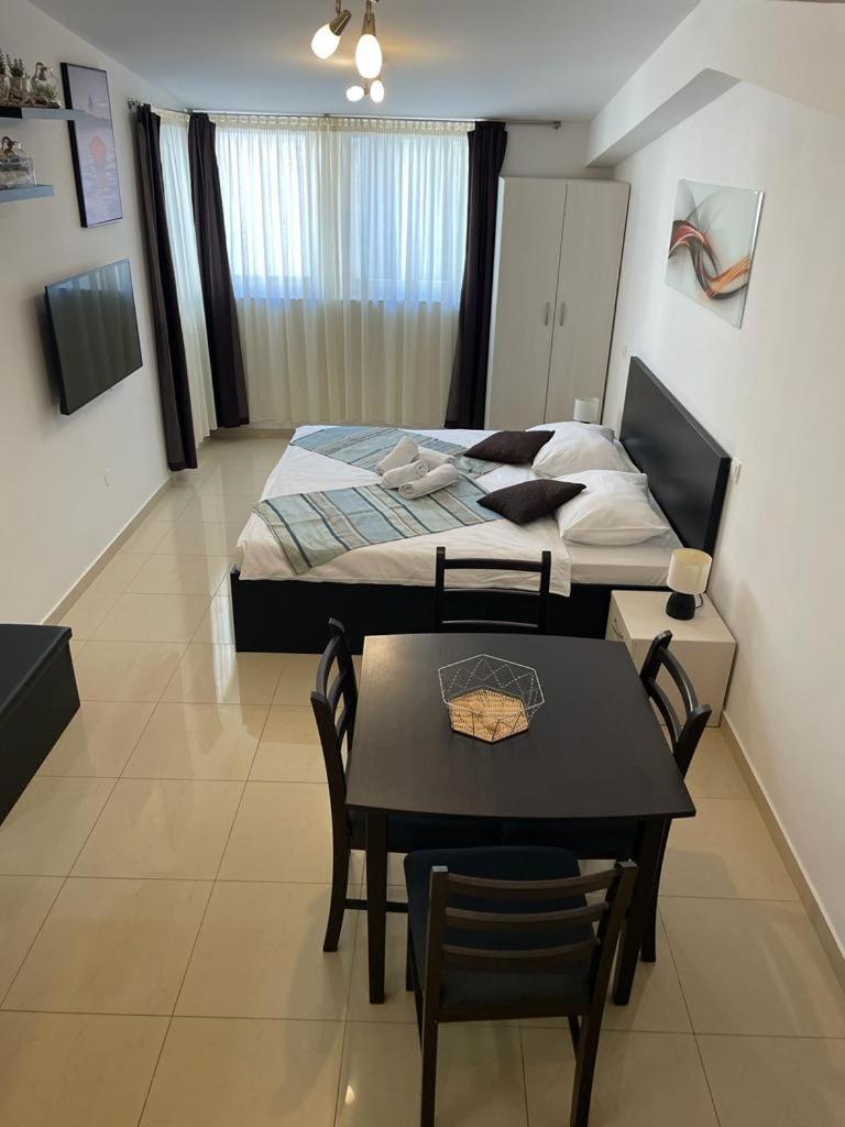 Piazza Square City Top Centre Apartments Split Exteriér fotografie
