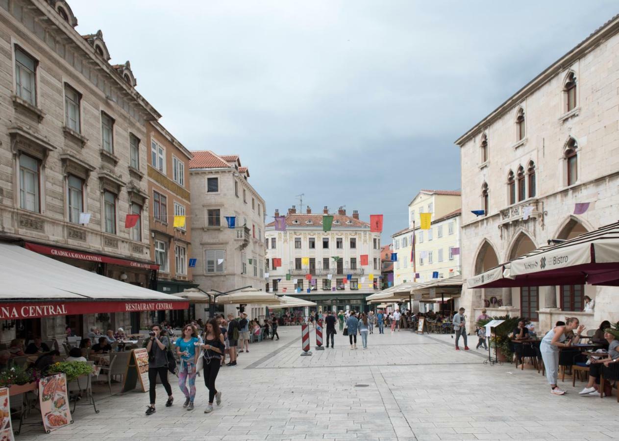 Piazza Square City Top Centre Apartments Split Exteriér fotografie