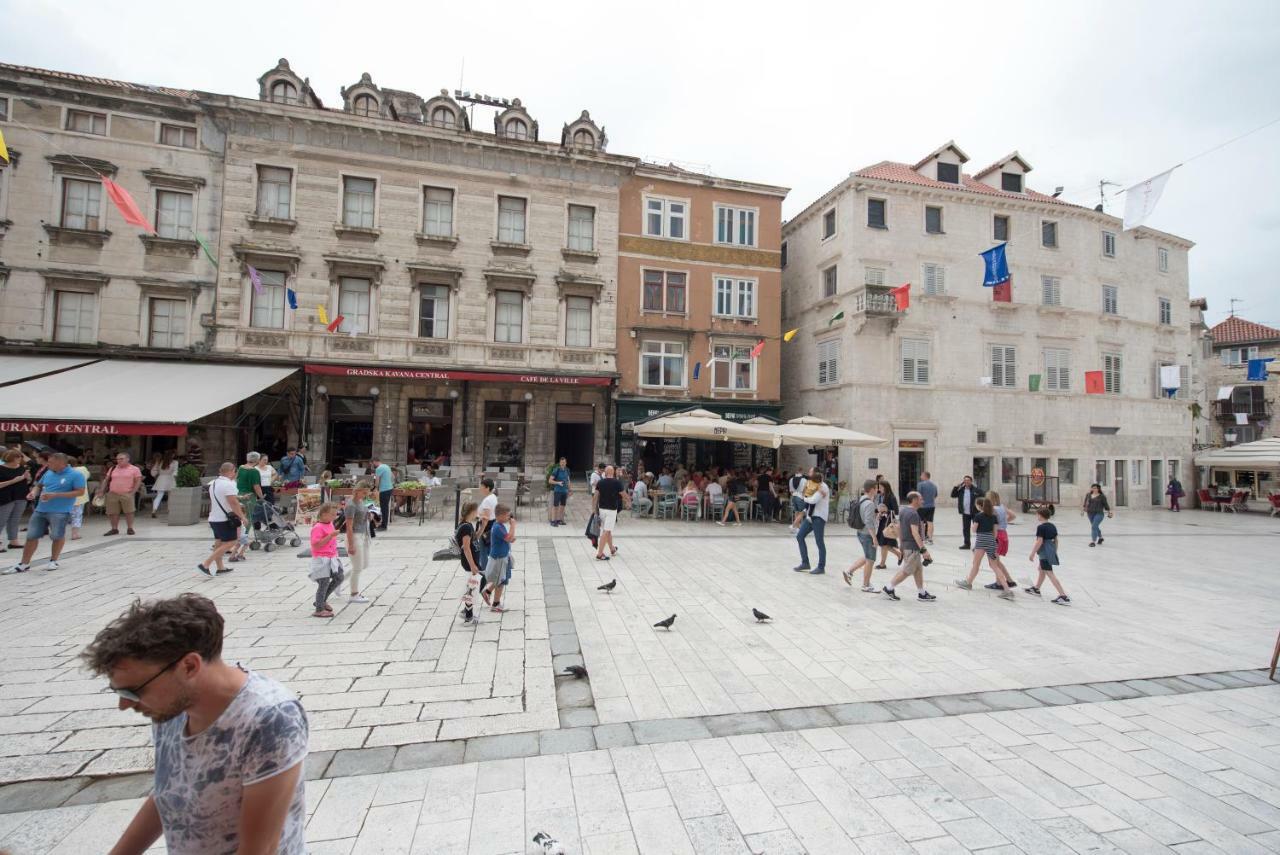Piazza Square City Top Centre Apartments Split Exteriér fotografie